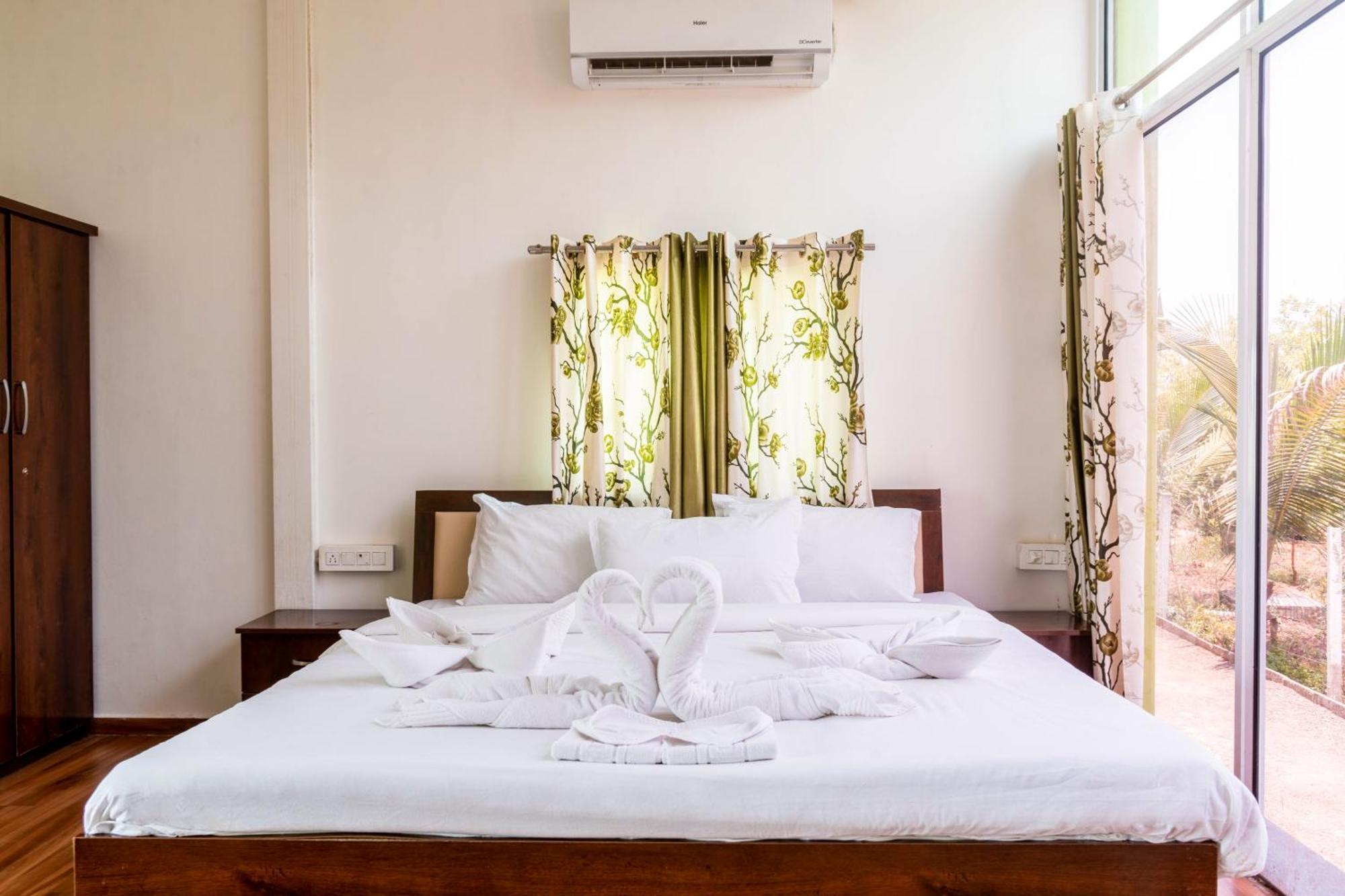 The Riverine Stay By The Lake Igatpuri Exteriör bild